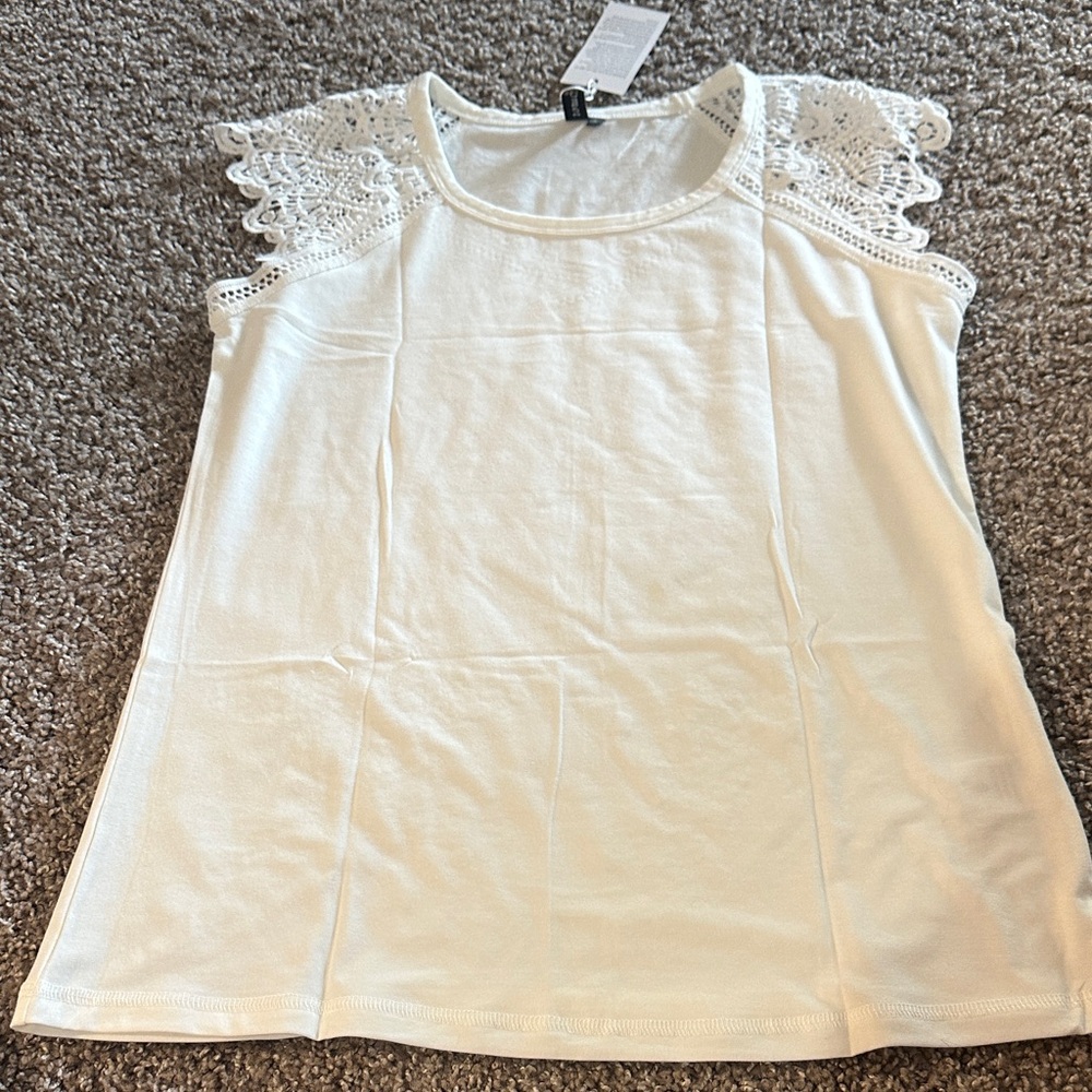 Elegant White Lace Sleeve Blouse
